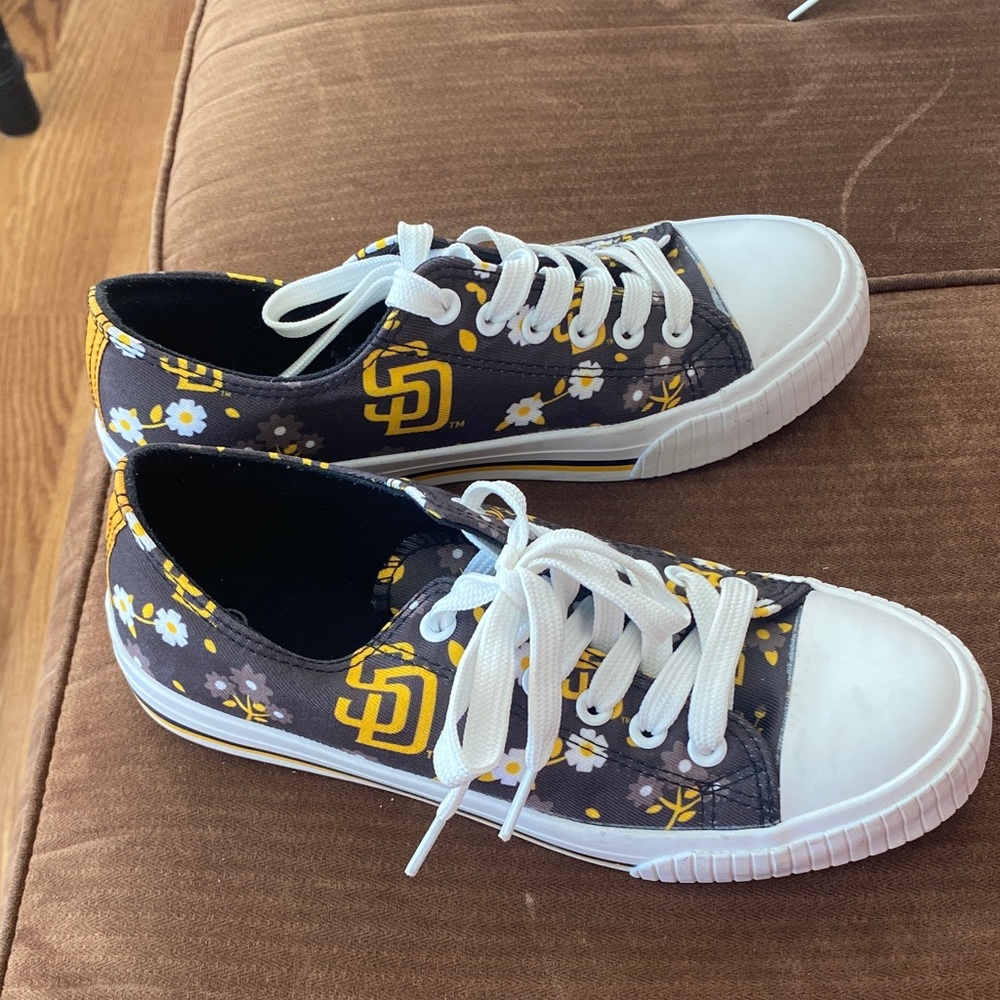 San Diego Padres Floral Canvas Sneakers - Black & Yellow